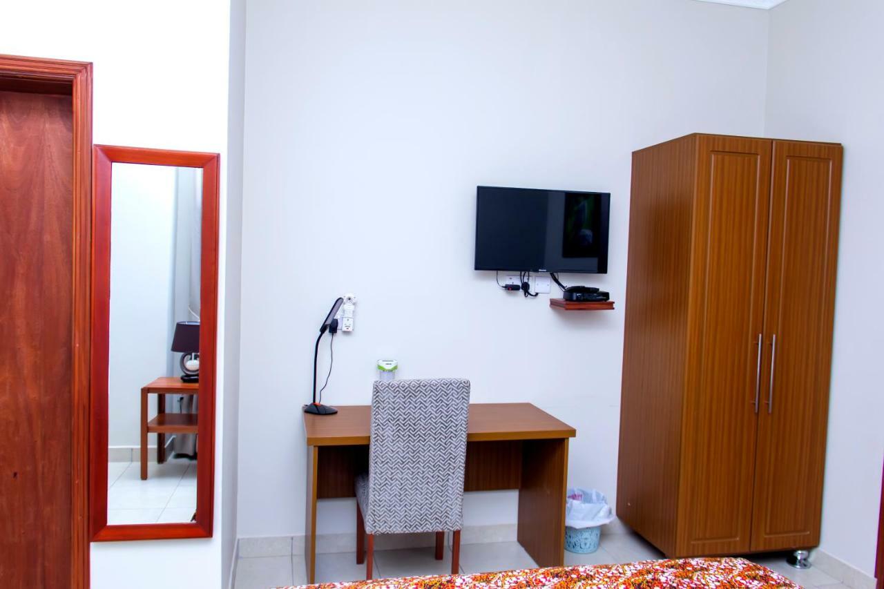Akasu Bed And Breakfast คัมพาลา ภายนอก รูปภาพ
