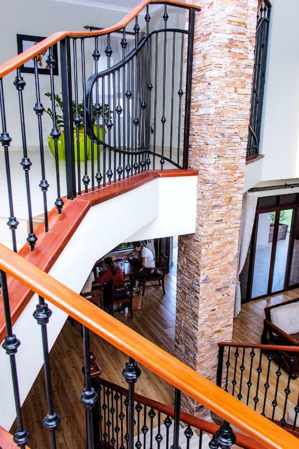 Akasu Bed And Breakfast คัมพาลา ภายนอก รูปภาพ